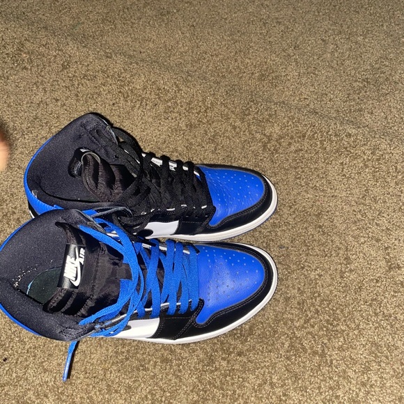 Game royal jordan 1’s
